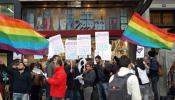 Los gays claman contra el PP por el recurso contra el matrimonio