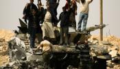 Los insurgentes libios recuperan dos ciudades clave