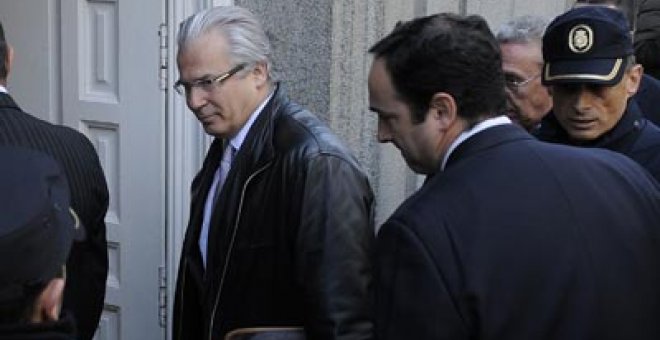 El fiscal pide la absolución de Garzón por las escuchas