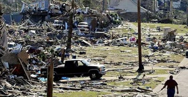 Más de 350 fallecidos por el temporal de EEUU