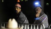 Nueve mineros, atrapados a 60 metros bajo tierra en México