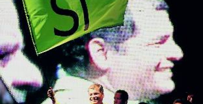 Correa afianza su poder al ganar el 'sí' en Ecuador