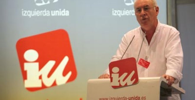 Lara denuncia 15 pactos PSOE-PP en contra de IU