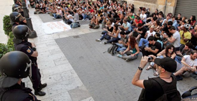 Valencia blindará la investidura de Camps ante los 'indignados'