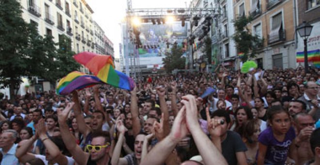 El Orgullo gay arranca con críticas a la visita del Papa