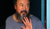 El disidente chino Ai Weiwei aparece en Google+ como "presunto entusiasta de la pornografía"