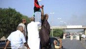 El avance de los rebeldes en Trípoli acerca el final de Gadafi