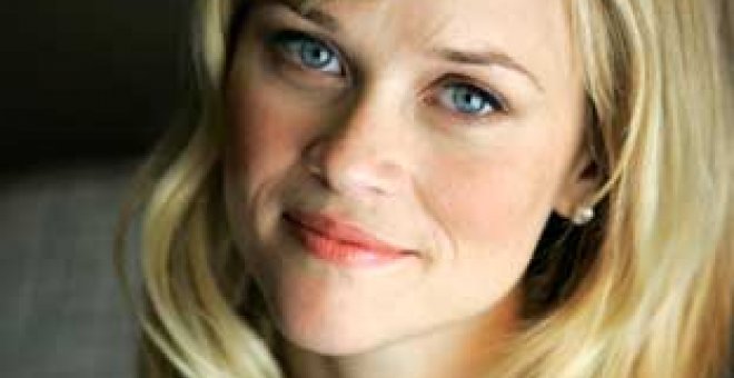 La actriz Reese Witherspoon, atropellada por una conductora de 84 años