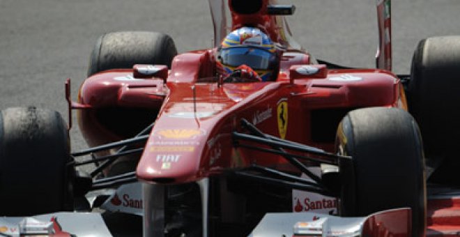 Alonso, cuarto en los primeros entrenamientos libres de Singapur