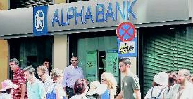 El Gobierno griego ya habla de una quita del 50% para su deuda