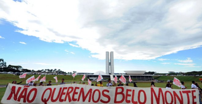 La Justicia paraliza las obras de la central de Belo Monte