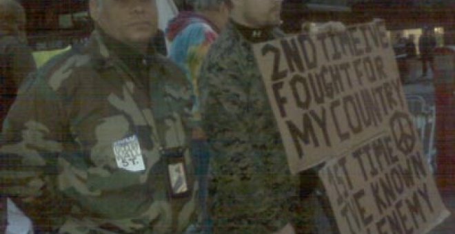 "Los Marines vamos a Wall Street... a proteger a los manifestantes"