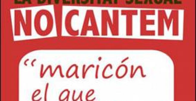 El "maricón el que no bote" quema en las Fallas