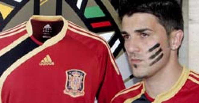 España presenta su camiseta para la Copa Confederaciones