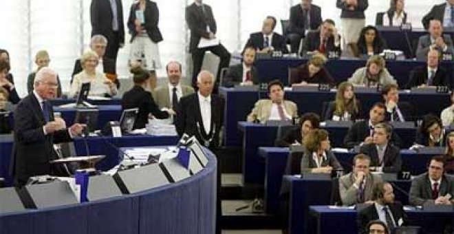 El Parlamento Europeo rechaza criticar las palabras del Papa contra el preservativo