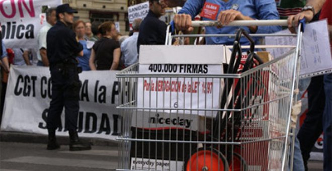 400.000 firmas contra la privatización de la salud pública
