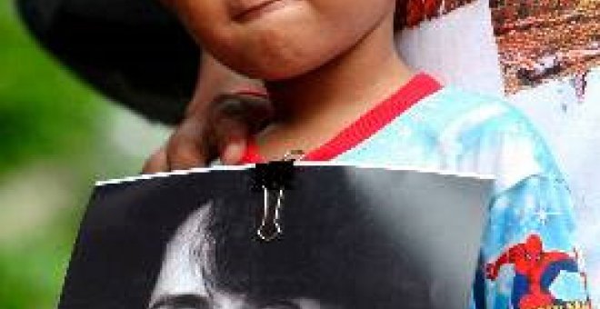 Obama pide a Birmania la liberación "inmediata" de Suu Kyi
