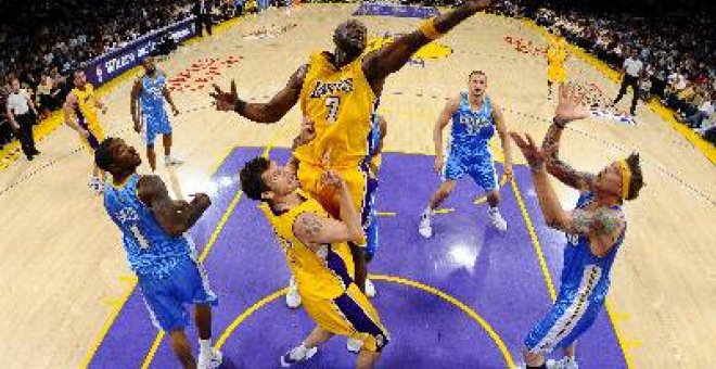 Los Lakers se asoman a la final de la NBA