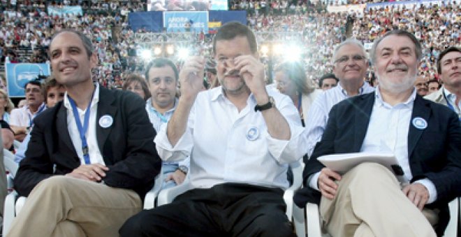 Rajoy a Camps: "Yo creo en ti"