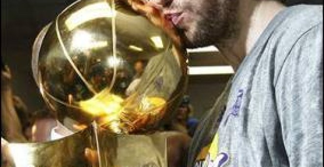 Pau Gasol, el primer español en conseguir el anillo de la NBA