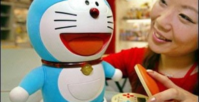 Desarrollan un robot de Doraemon capaz de mantener una conversación coherente