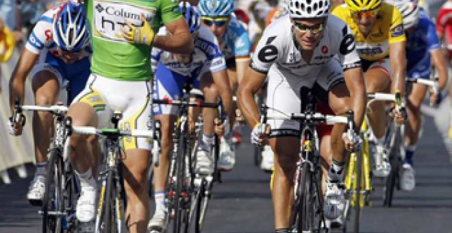 Contador pierde su primer batalla interna con Armstrong