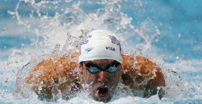 Michael Phelps, nuevo récord mundial en 100 mariposa