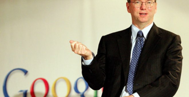 El presidente de Google renuncia a su cargo en Apple