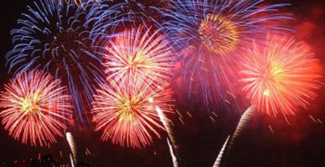 Los ecologistas piden limitar los fuegos artificiales y los petardos