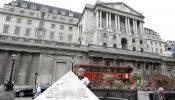 Londres pone freno al exceso en los bonus de la banca