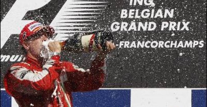 Raikkonen se impone en Spa