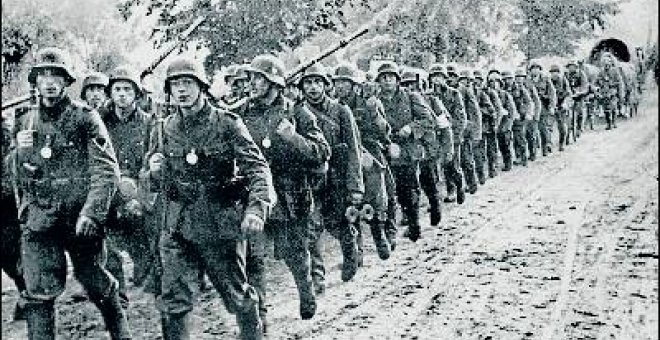 Medvédev critica la revisión histórica de la II Guerra Mundial