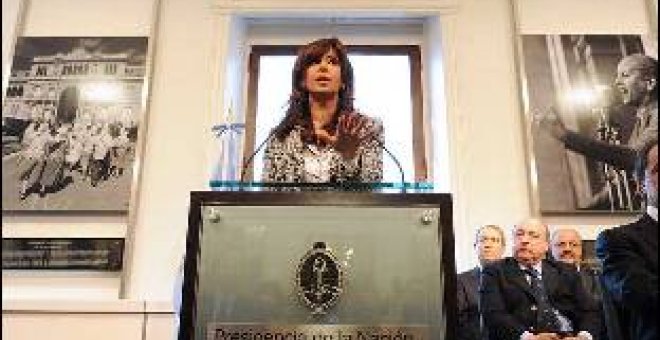 El Gobierno argentino habla ahora de complot