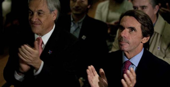 Aznar quiere para Chile "un cambio reformista como el que trajo el PP a España"