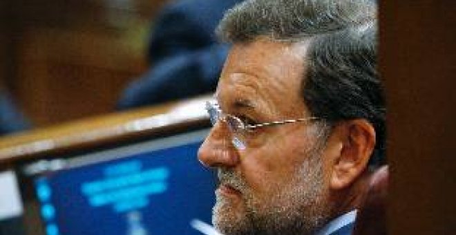 Rajoy asegura que los presupuestos 2010 suponen un "nuevo engaño"