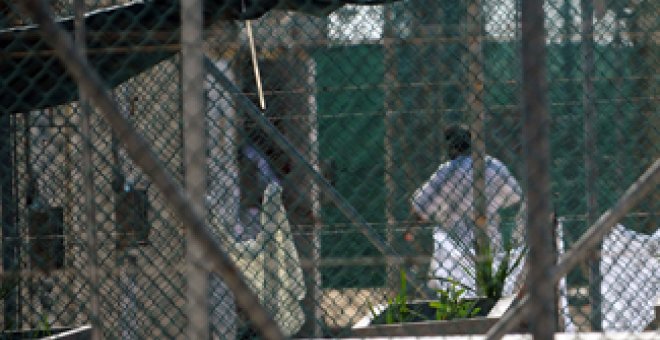 EEUU libera a 75 presos de Guantánamo