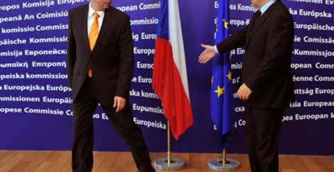 La UE acepta discutir las exigencias checas