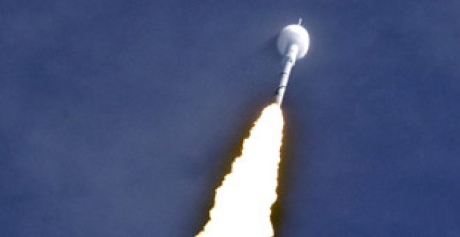 La NASA lanza su prototipo de cohete Ares I-X
