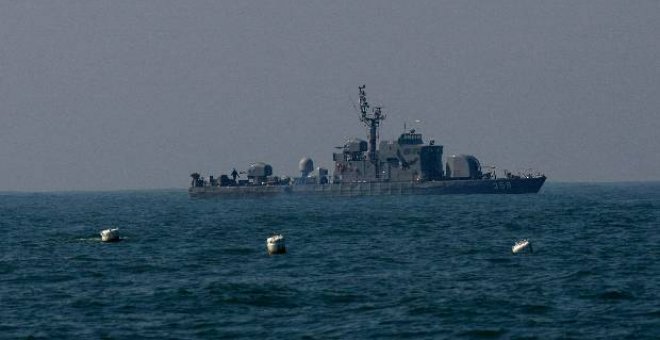 Barcos militares de las dos Coreas se enfrentan en el Mar Occidental
