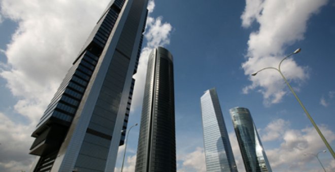 El carísimo rascacielos de Madrid, en el centro de los problemas