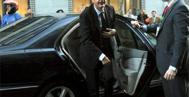 Zapatero cree que España saldrá de la recesión antes de fin de año