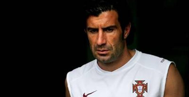 Figo: "Vuelvo al Camp Nou tranquilo y con ilusión"