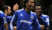 Drogba empequeñece al Arsenal