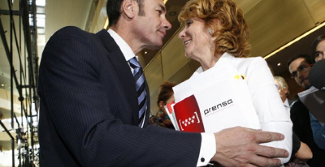 El PSOE se plantea medidas de presión en Caja Madrid