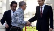 Revilla regalará el martes a Zapatero queso, anchoas, sobaos y miel para Zapatero