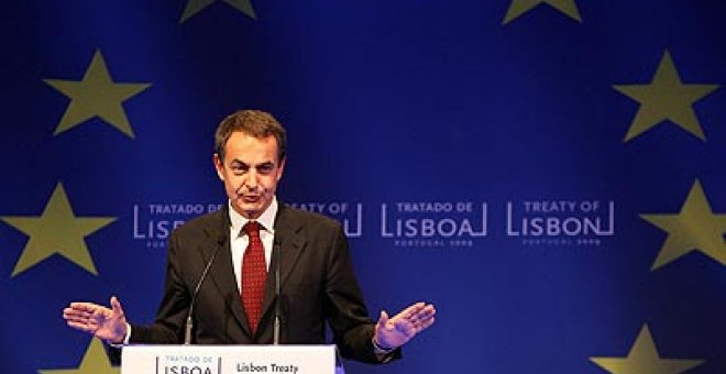 Zapatero, al frente de una UE que escapa de la crisis