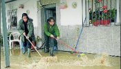 La lluvia fuerza nuevos desalojos en Jerez