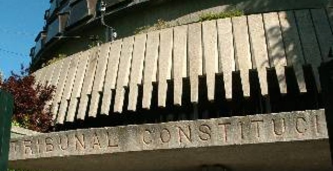 La Ley gallega de cajas, suspendida tras admitir el Constitucional el recurso