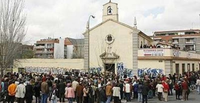 Un cura denuncia identificaciones irregulares de inmigrantes en Madrid