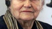 El Nobel de Literatura premia el "ardor y poder visionario" de la británica Doris Lessing